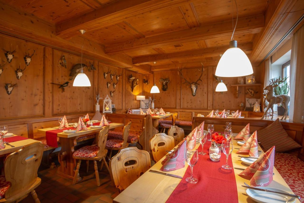 Landidyll Hotel Zum Alten Schloss Kirchensittenbach Extérieur photo